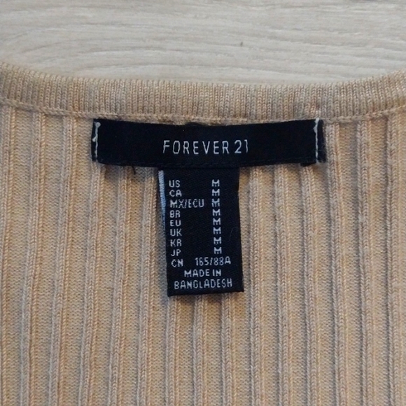 SET VICTORIA SECRET Crushed Velvet Ruffle Drawstring SHORTS & FOREVER 21 TOP!! - Picture 5 of 6